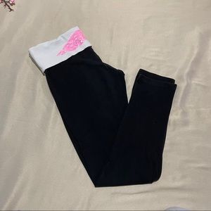 VS black yoga leggings size L